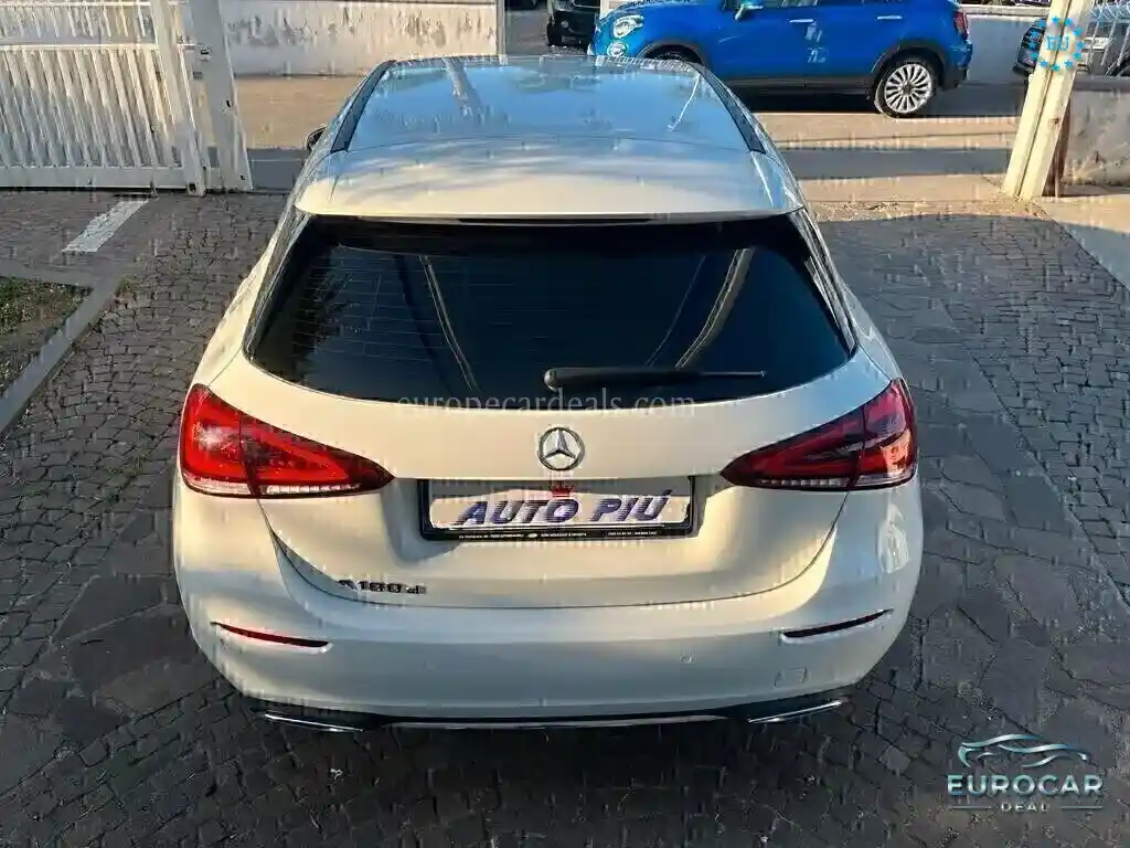 Mercedes-Benz A 180