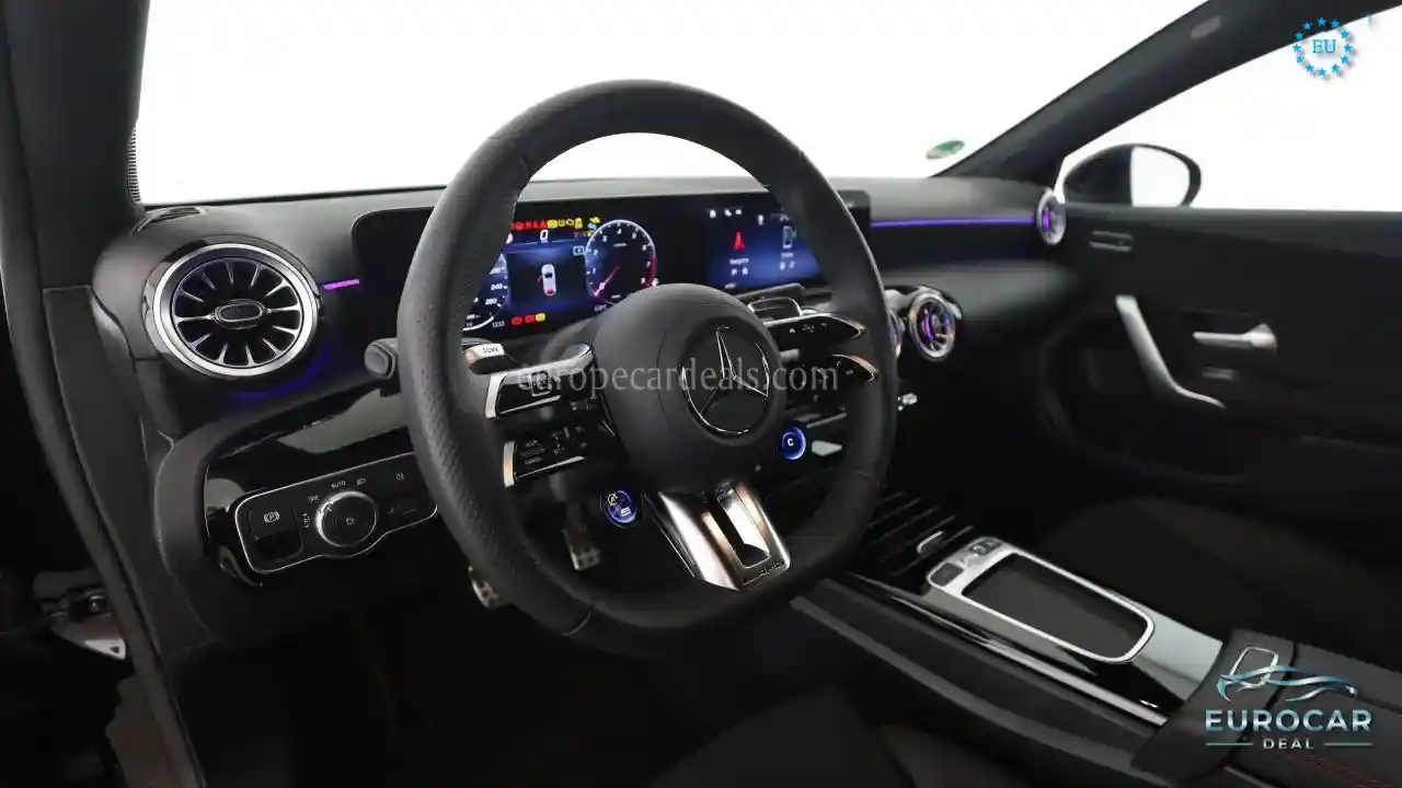 Mercedes-Benz A 35 AMG