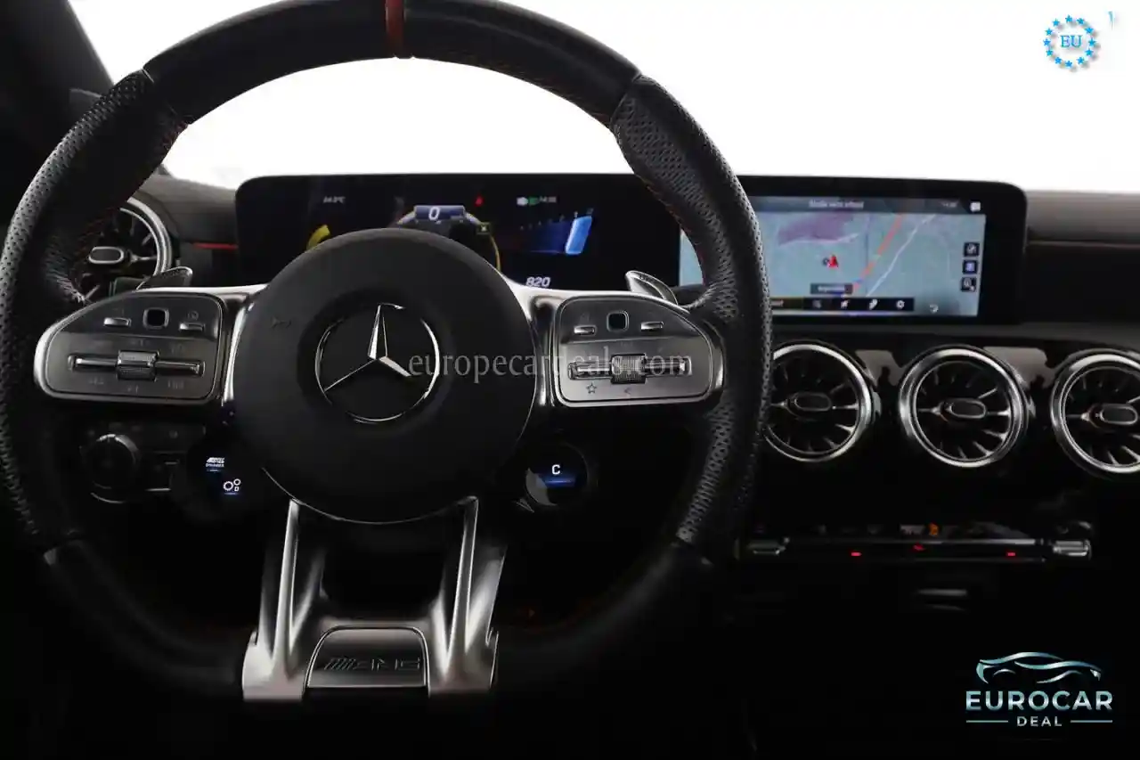 Mercedes-Benz A 35 AMG