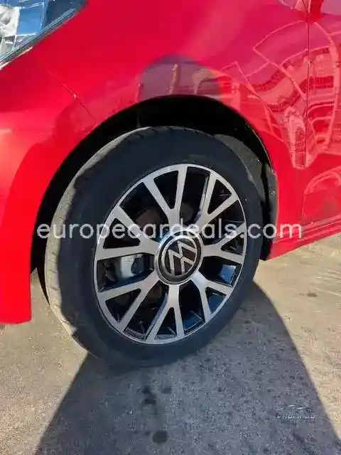 Volkswagen up!