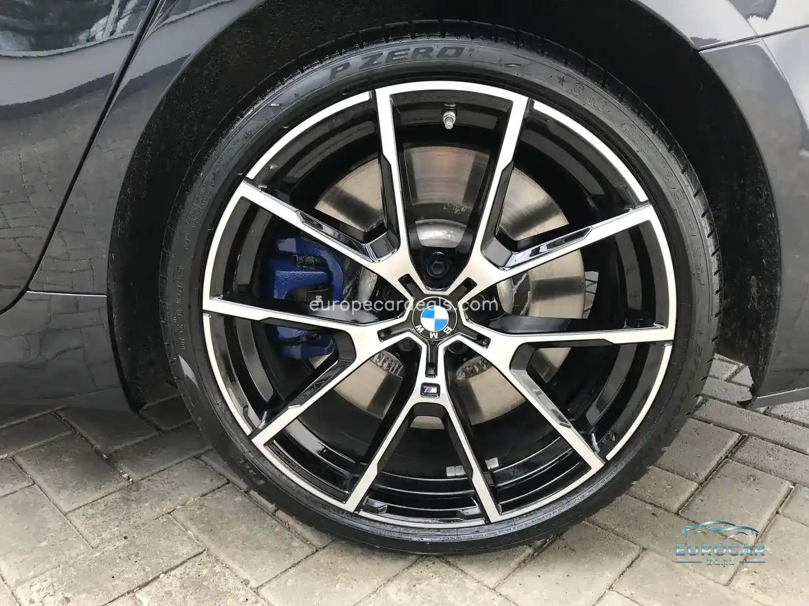 BMW M850