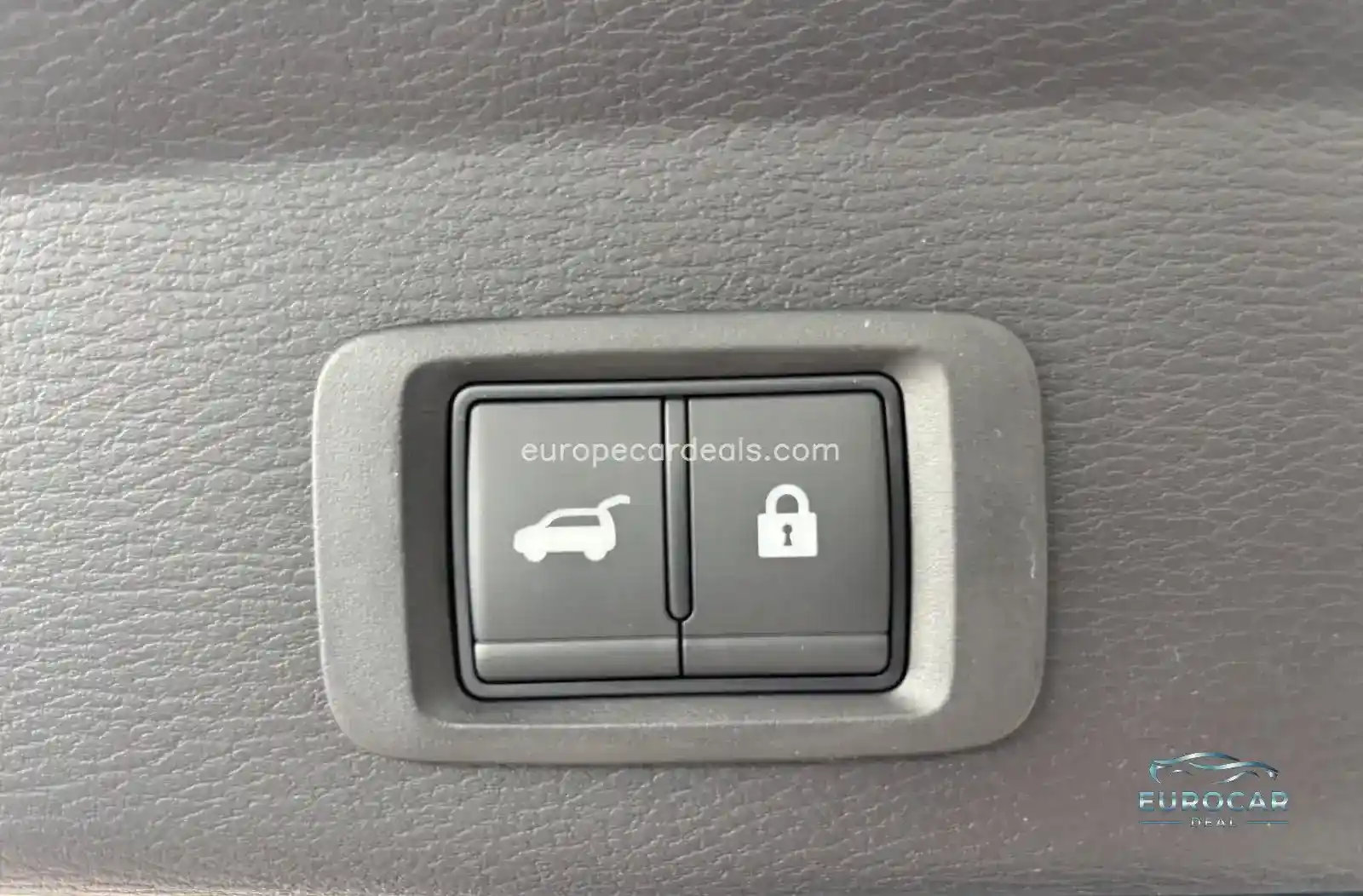 Mitsubishi Plug-in Hybrid Outlander