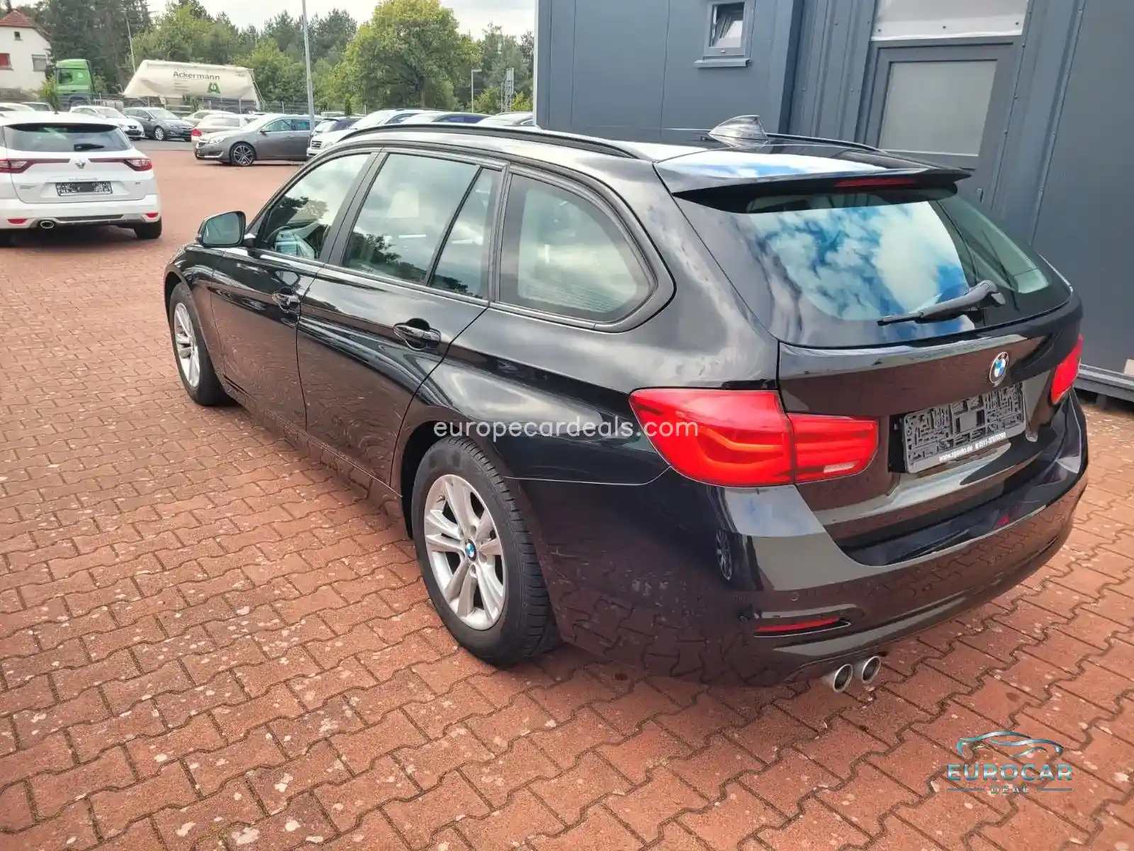 BMW 320