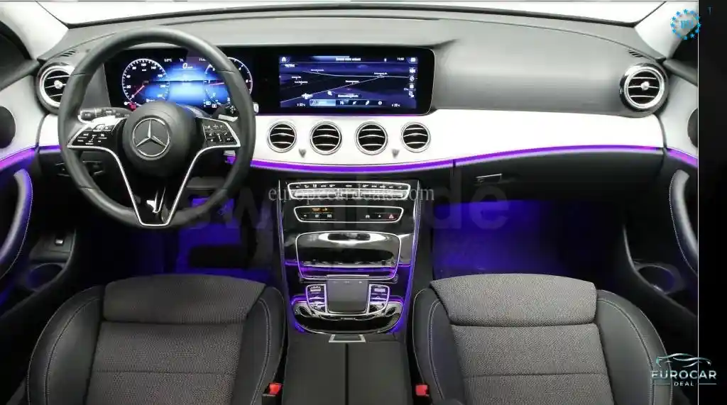 Mercedes-Benz E 220