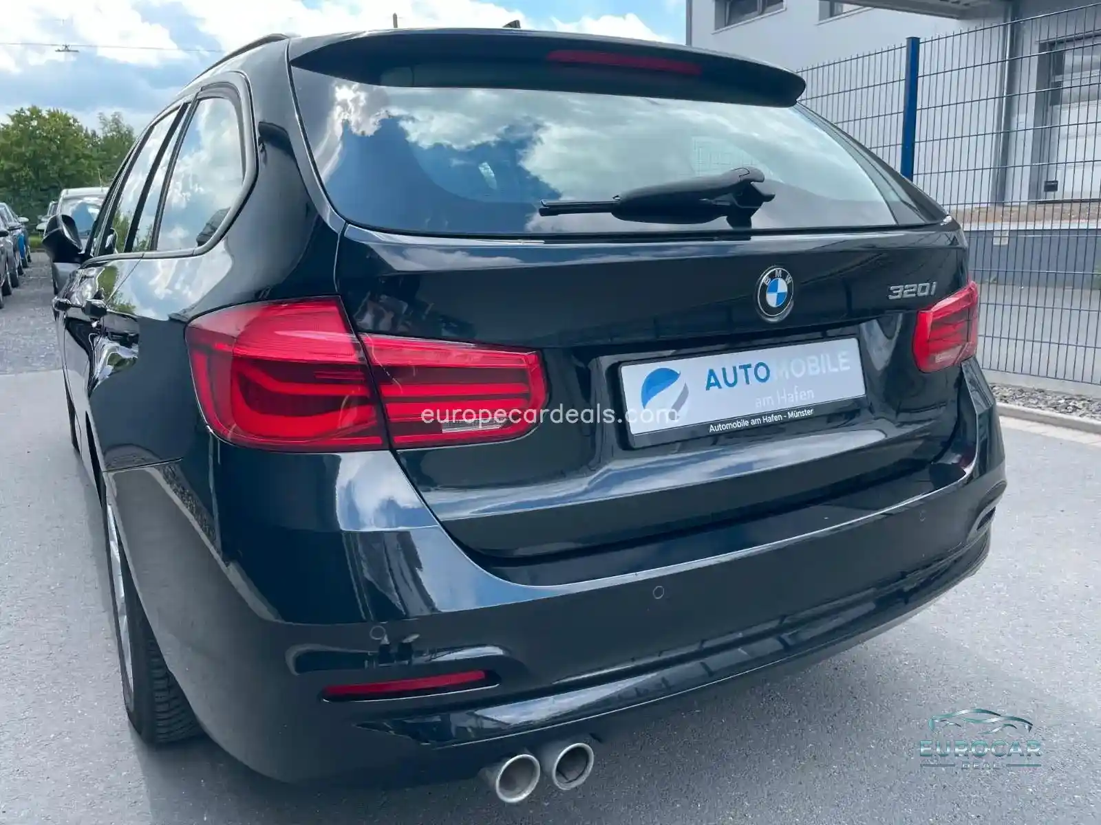 BMW 320