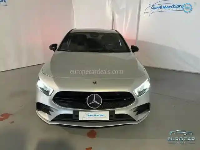Mercedes-Benz A 35 AMG