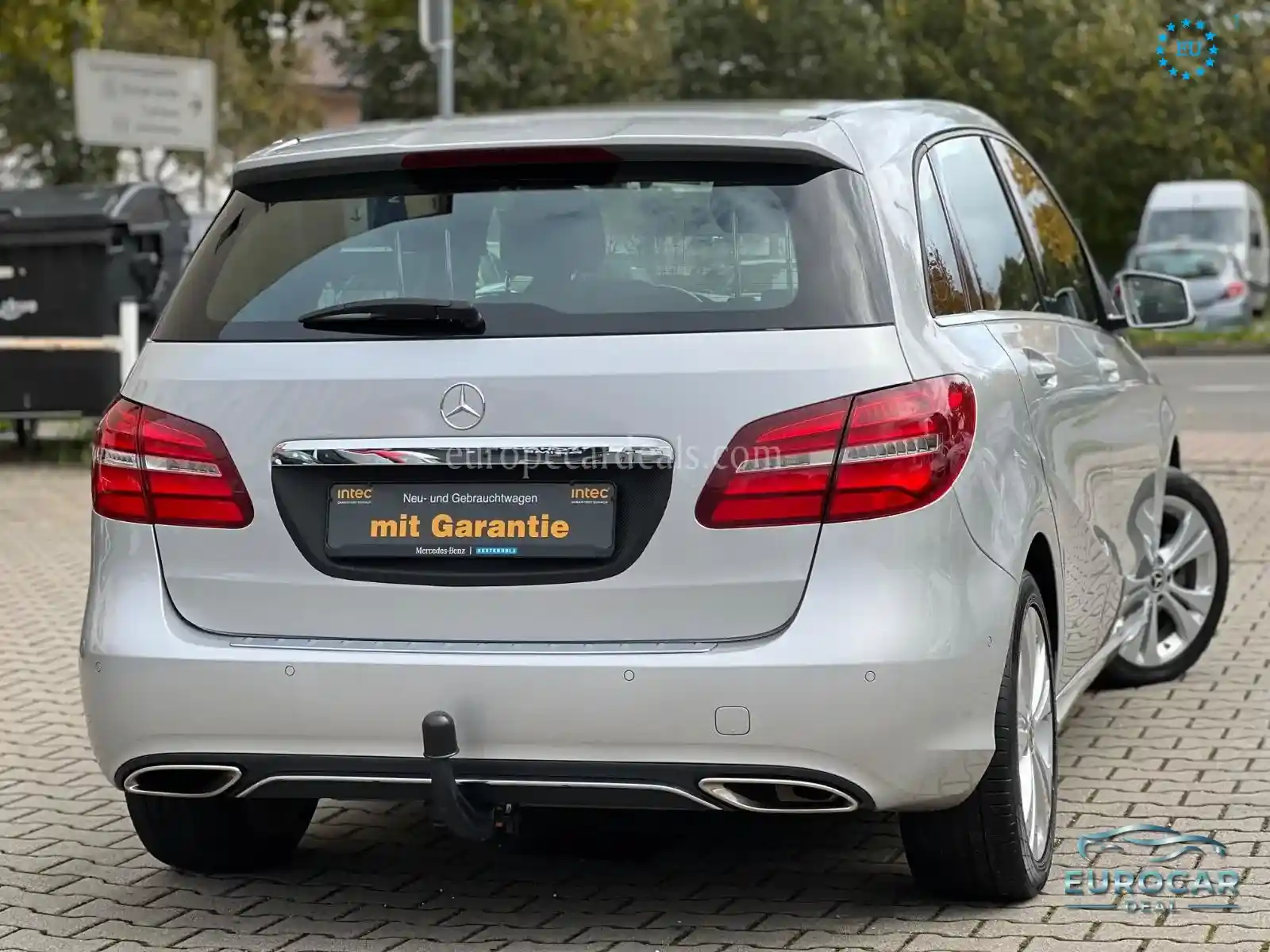 Mercedes-Benz B 200
