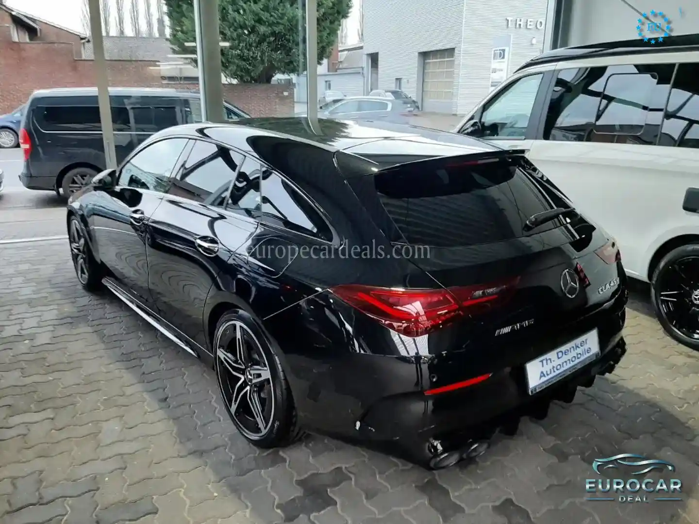 Mercedes-Benz CLA 45 AMG Shooting Brake