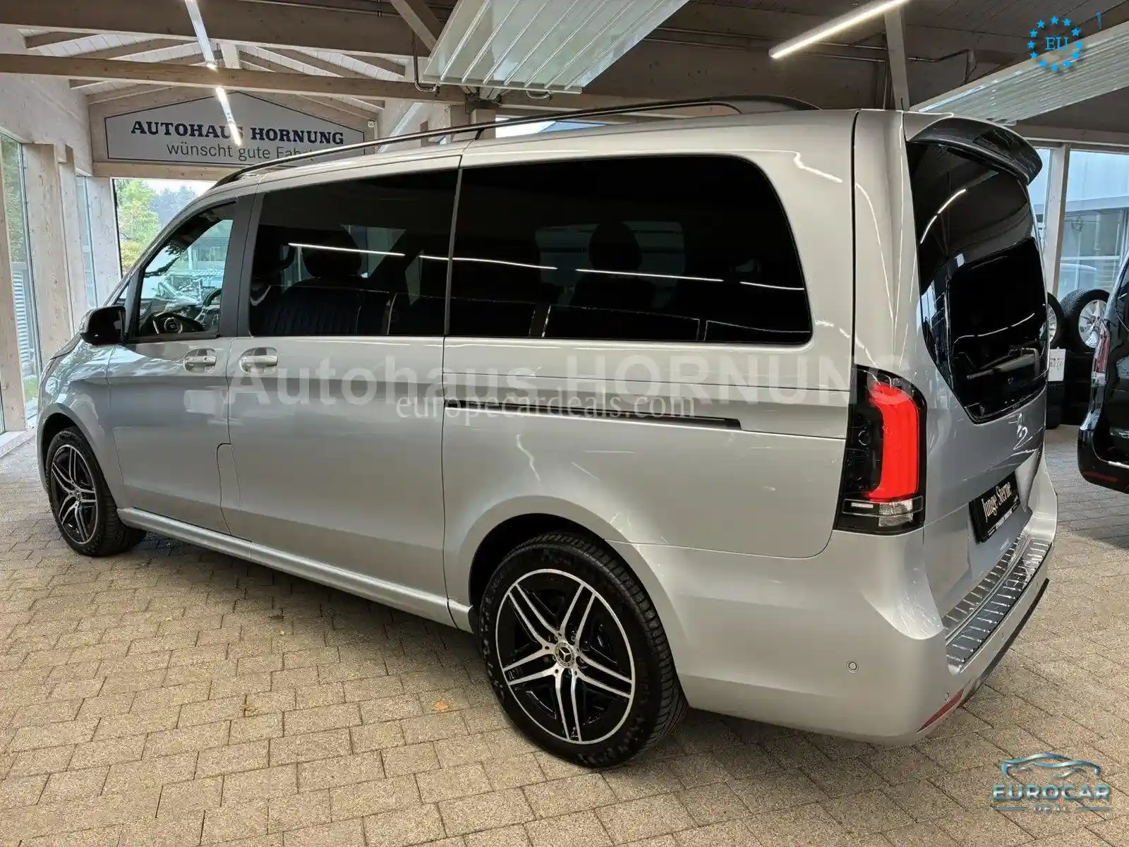 Mercedes-Benz V 250