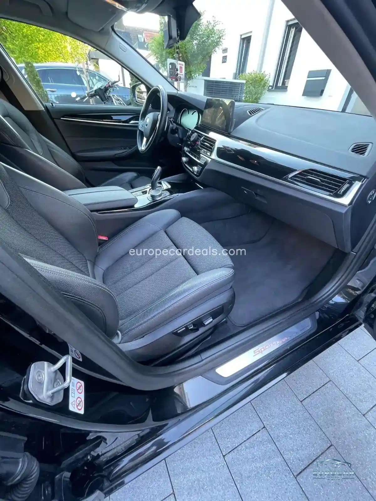 BMW 520