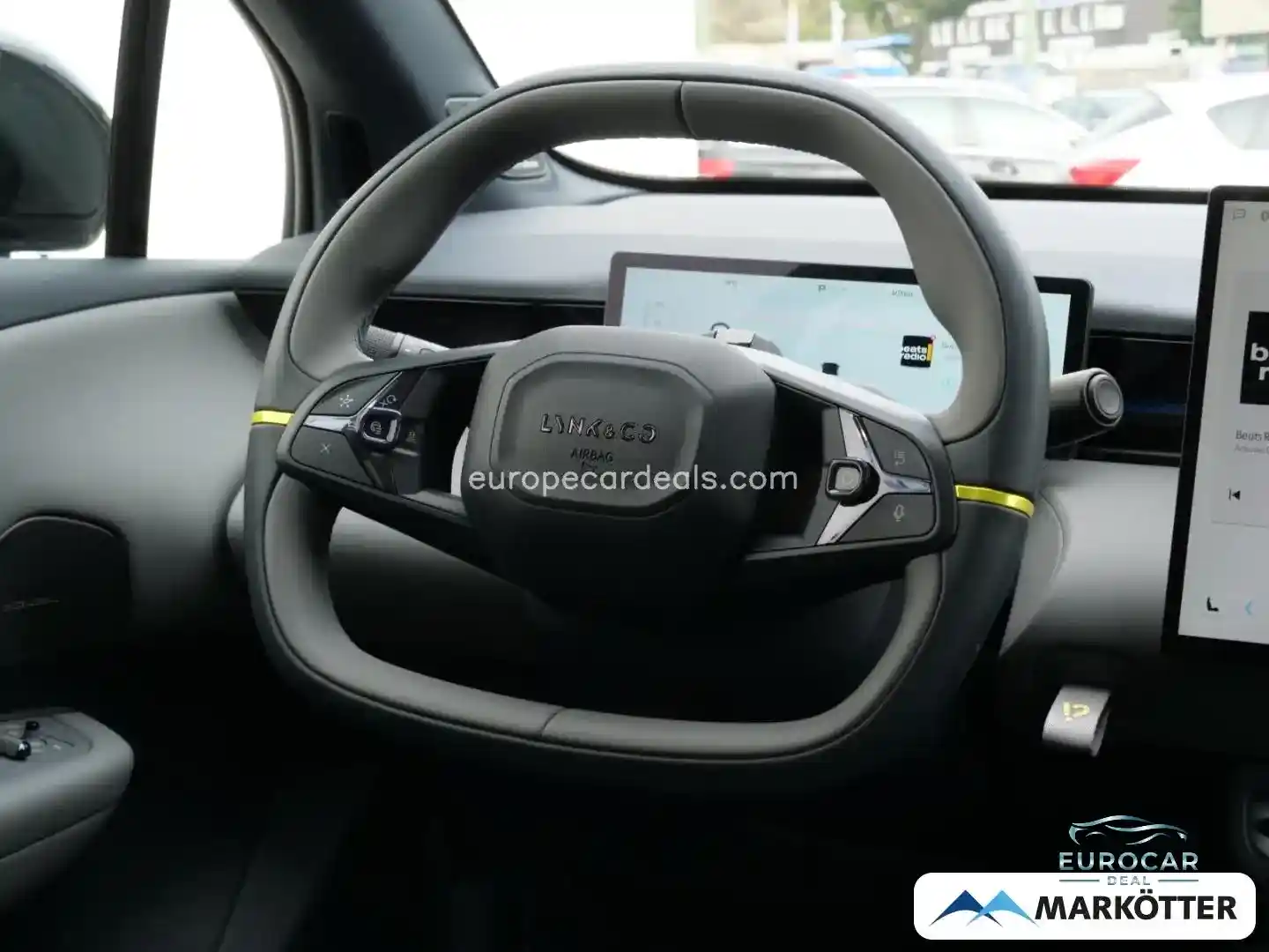 Lynk&Co 02