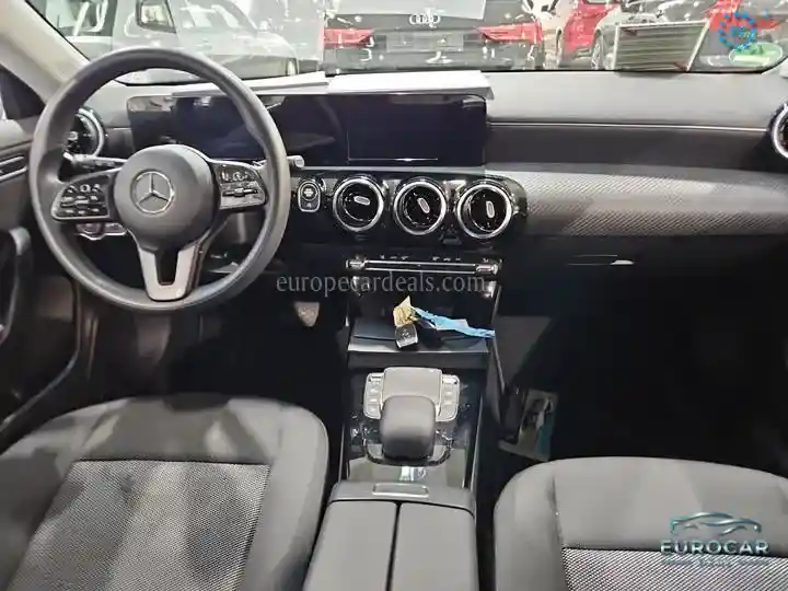 Mercedes-Benz CLA 180 Shooting Brake