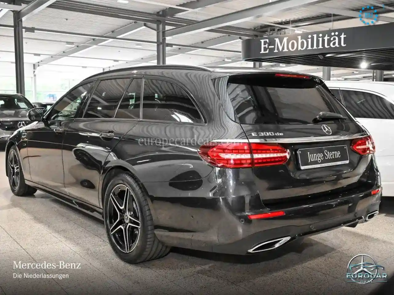 Mercedes-Benz E 300