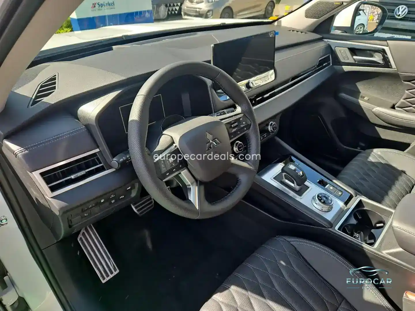 Mitsubishi Plug-in Hybrid Outlander