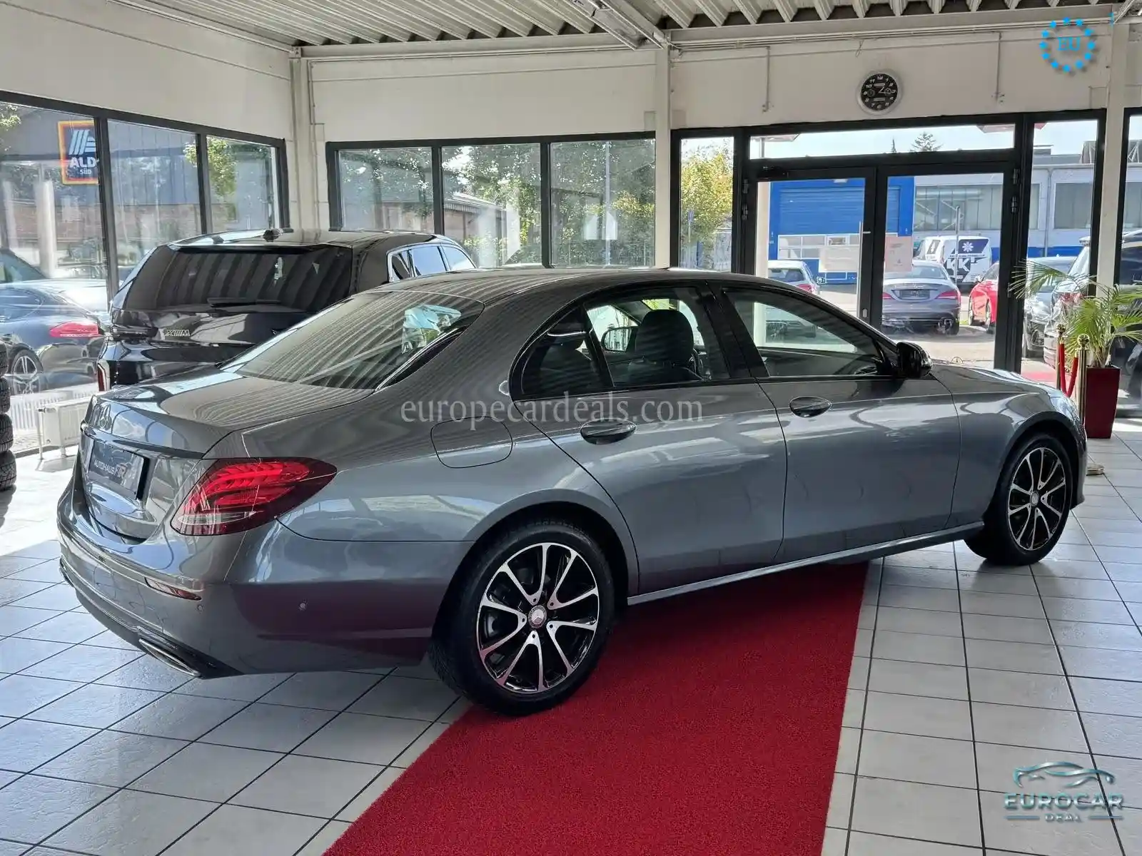 Mercedes-Benz E 250