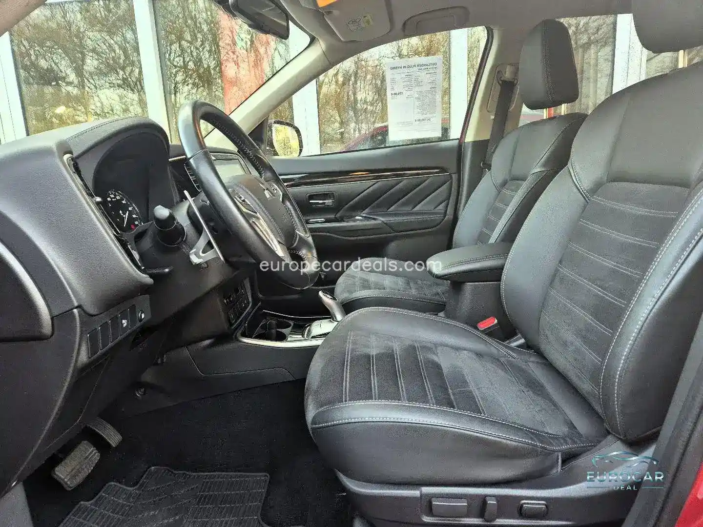 Mitsubishi Plug-in Hybrid Outlander