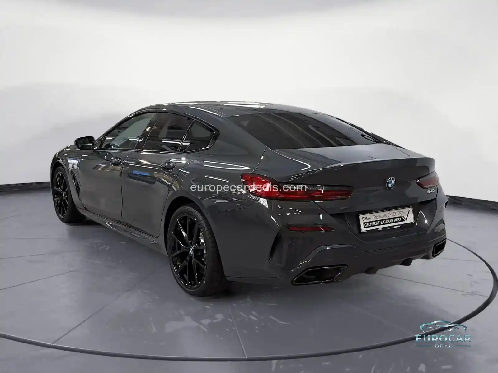 BMW 840
