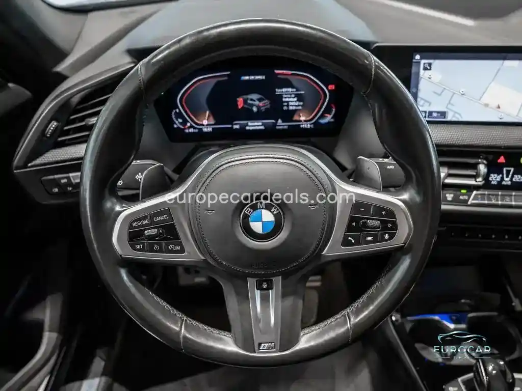 BMW M235