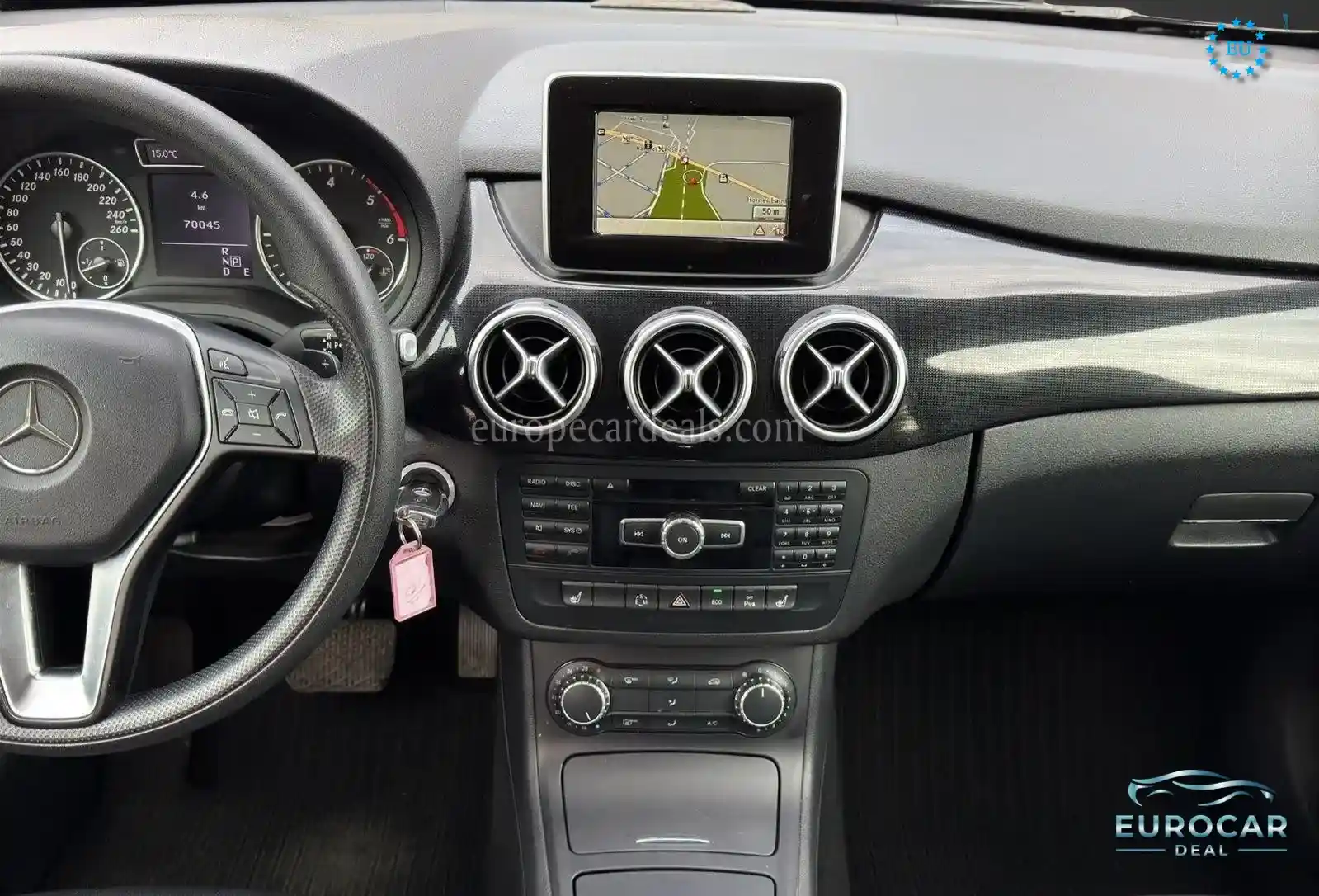 Mercedes-Benz B 180