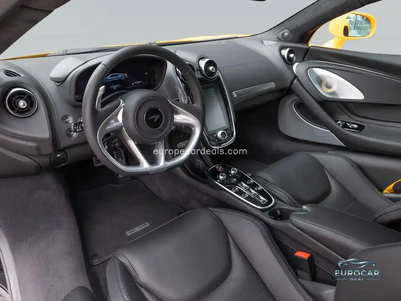 McLaren GT