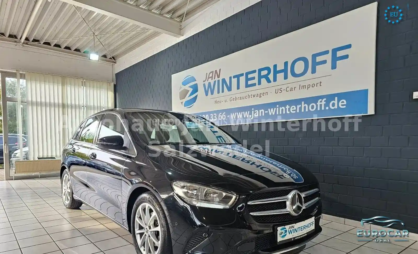 Mercedes-Benz B 180