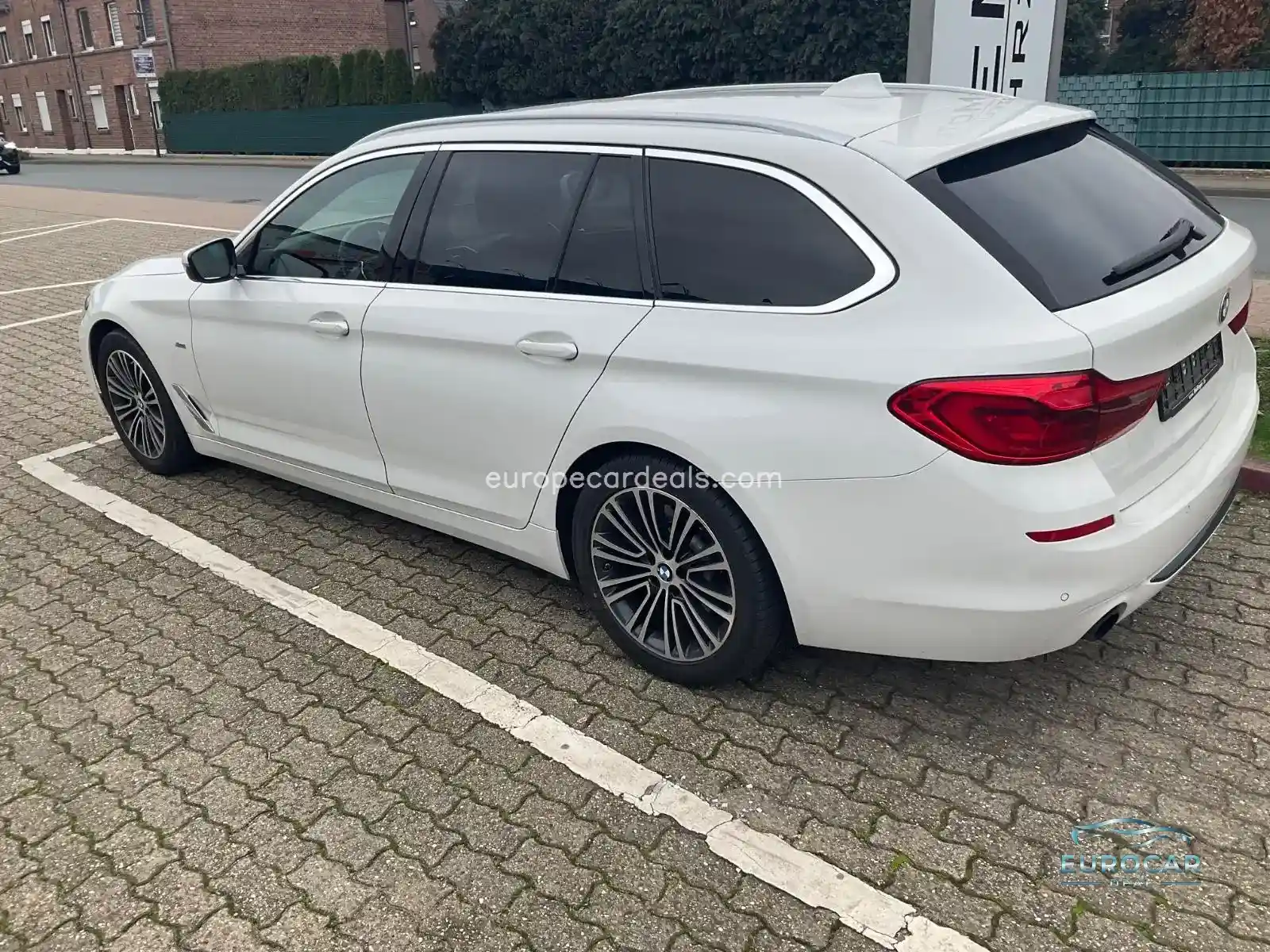 BMW 530