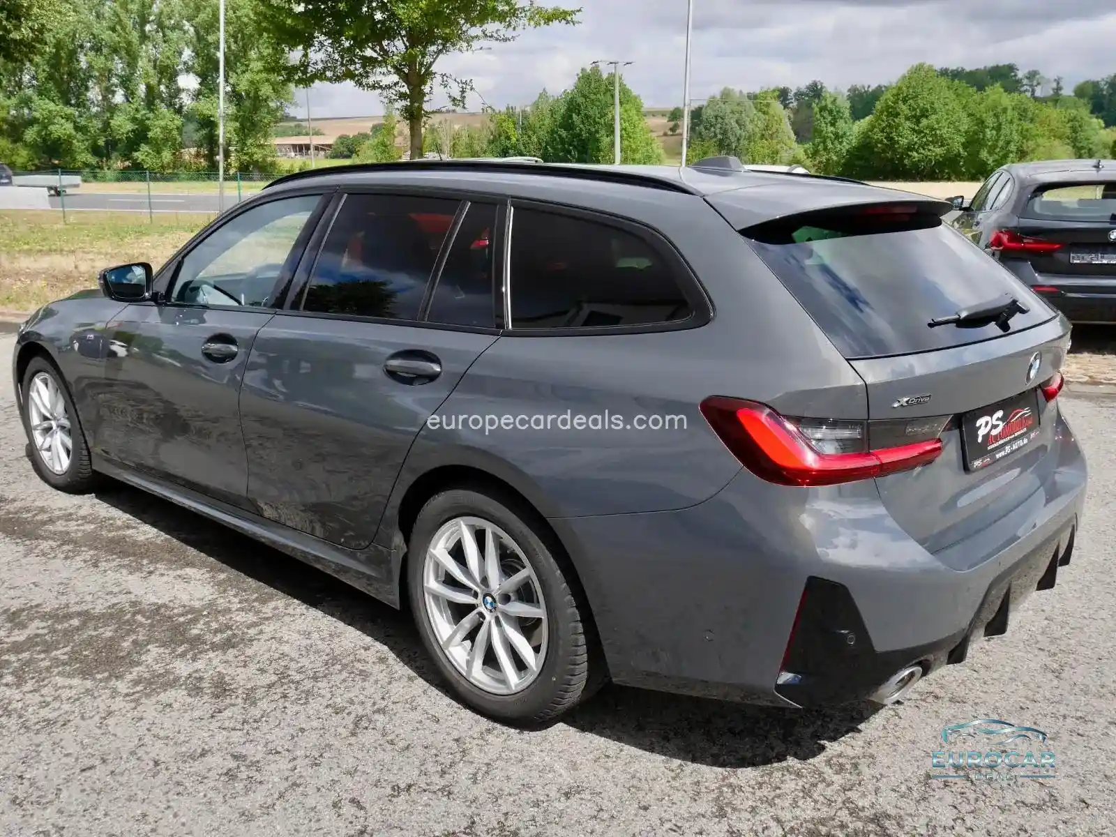 BMW 320