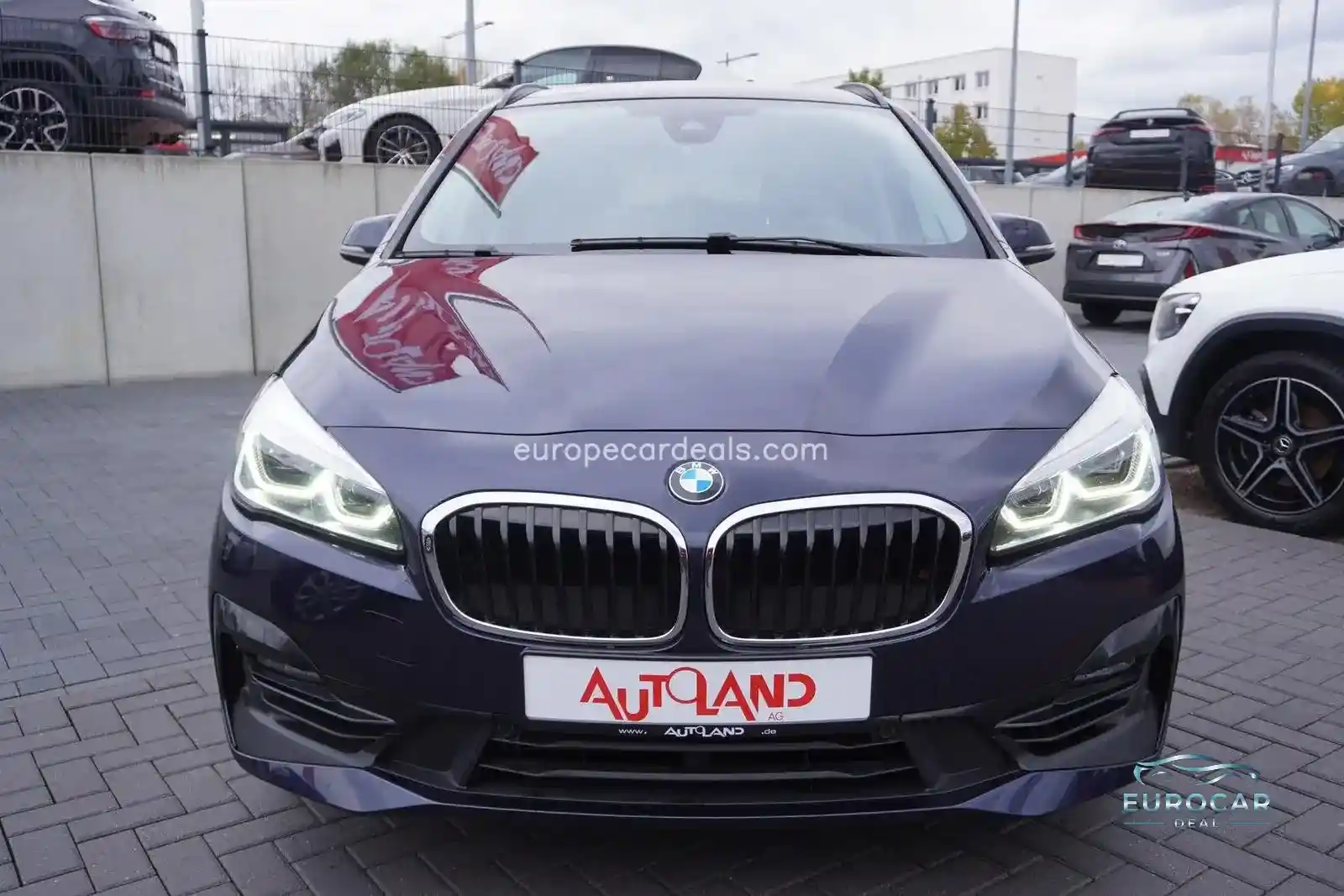 BMW 216