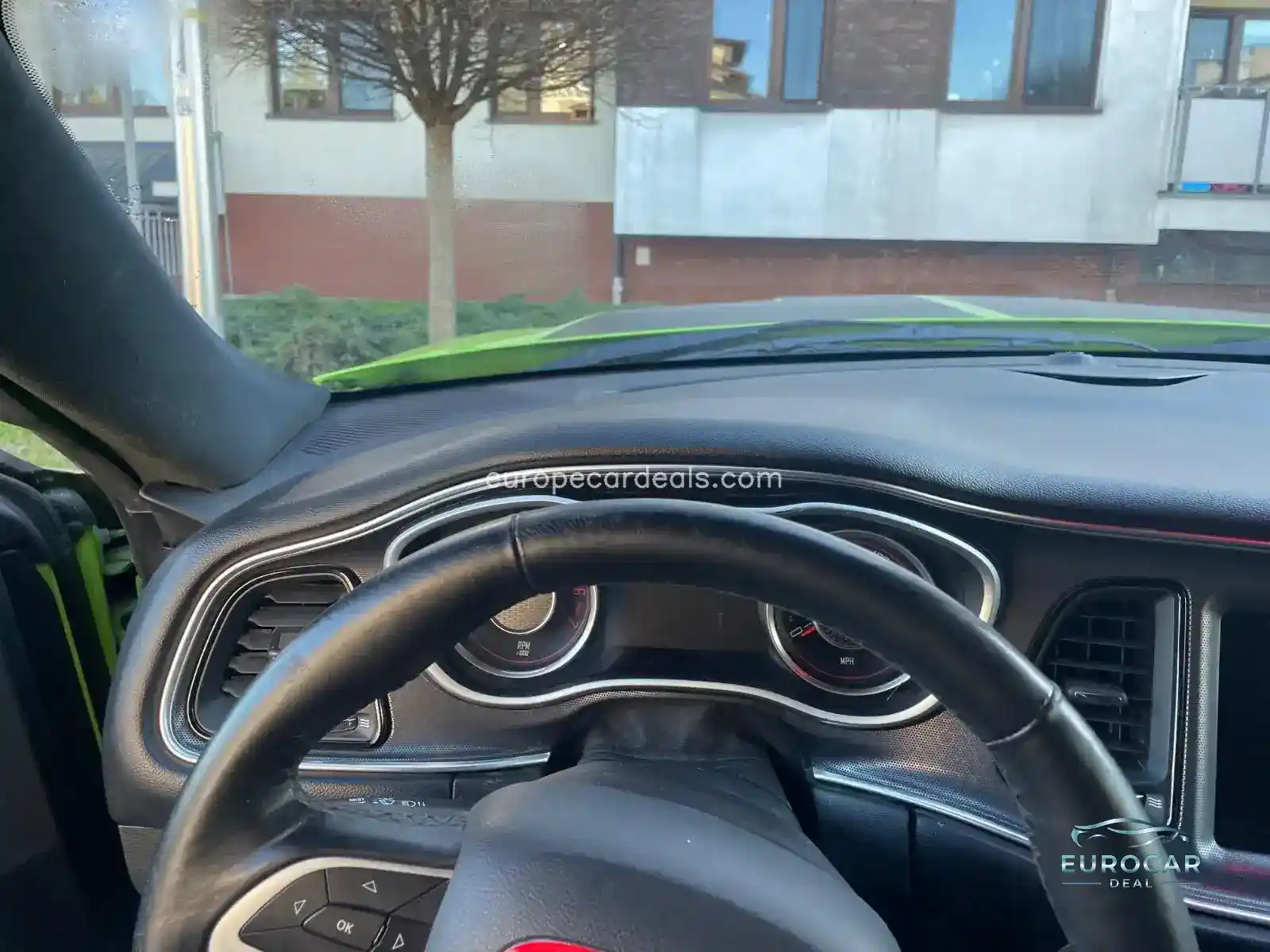 Dodge Challenger