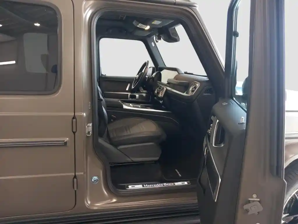 Mercedes-Benz G 450