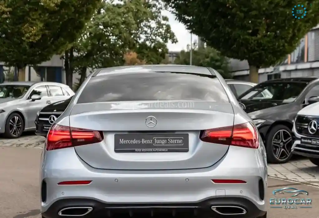 Mercedes-Benz A 200