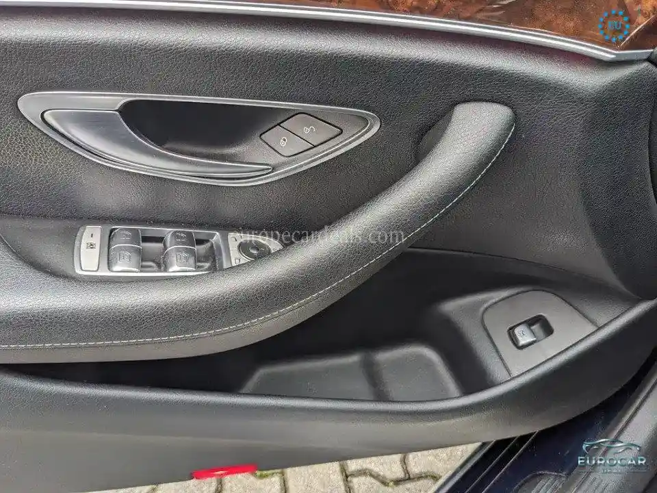 Mercedes-Benz E 350