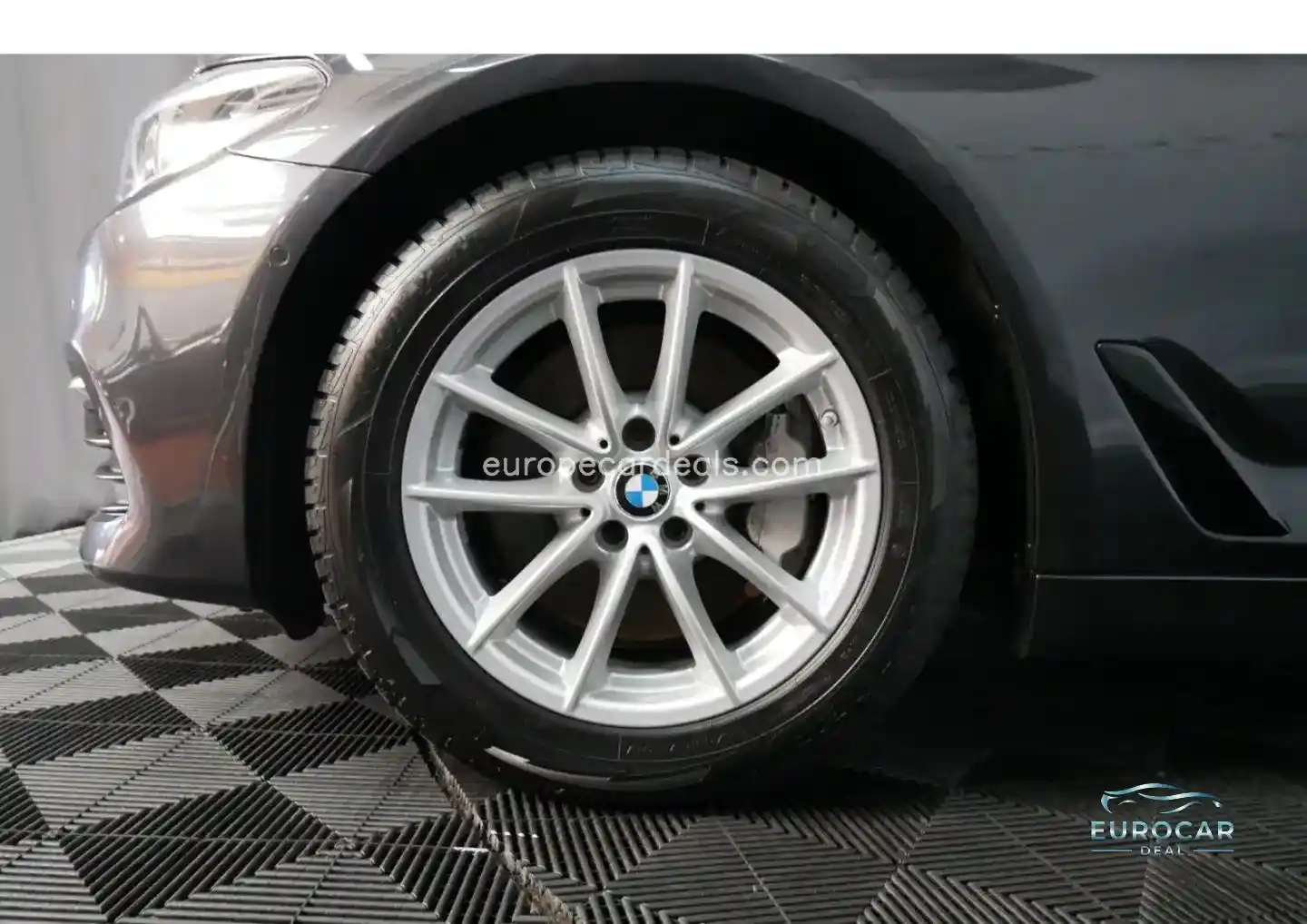 BMW 525