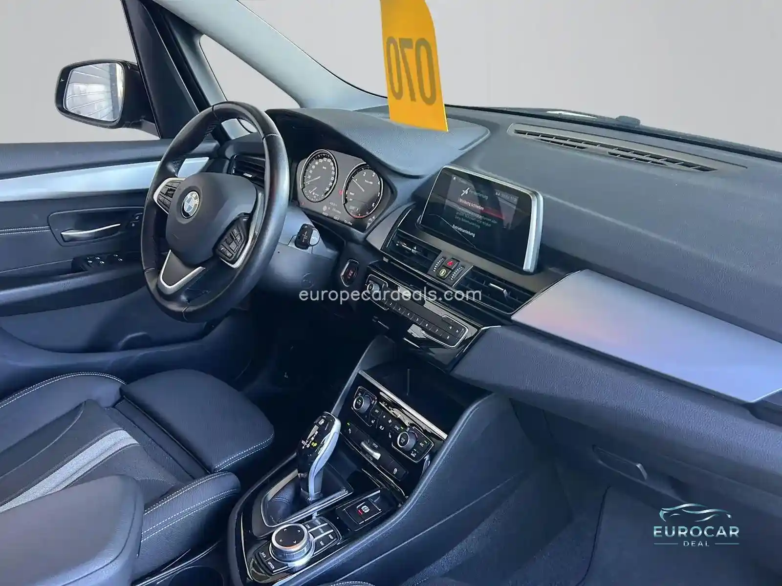 BMW 216
