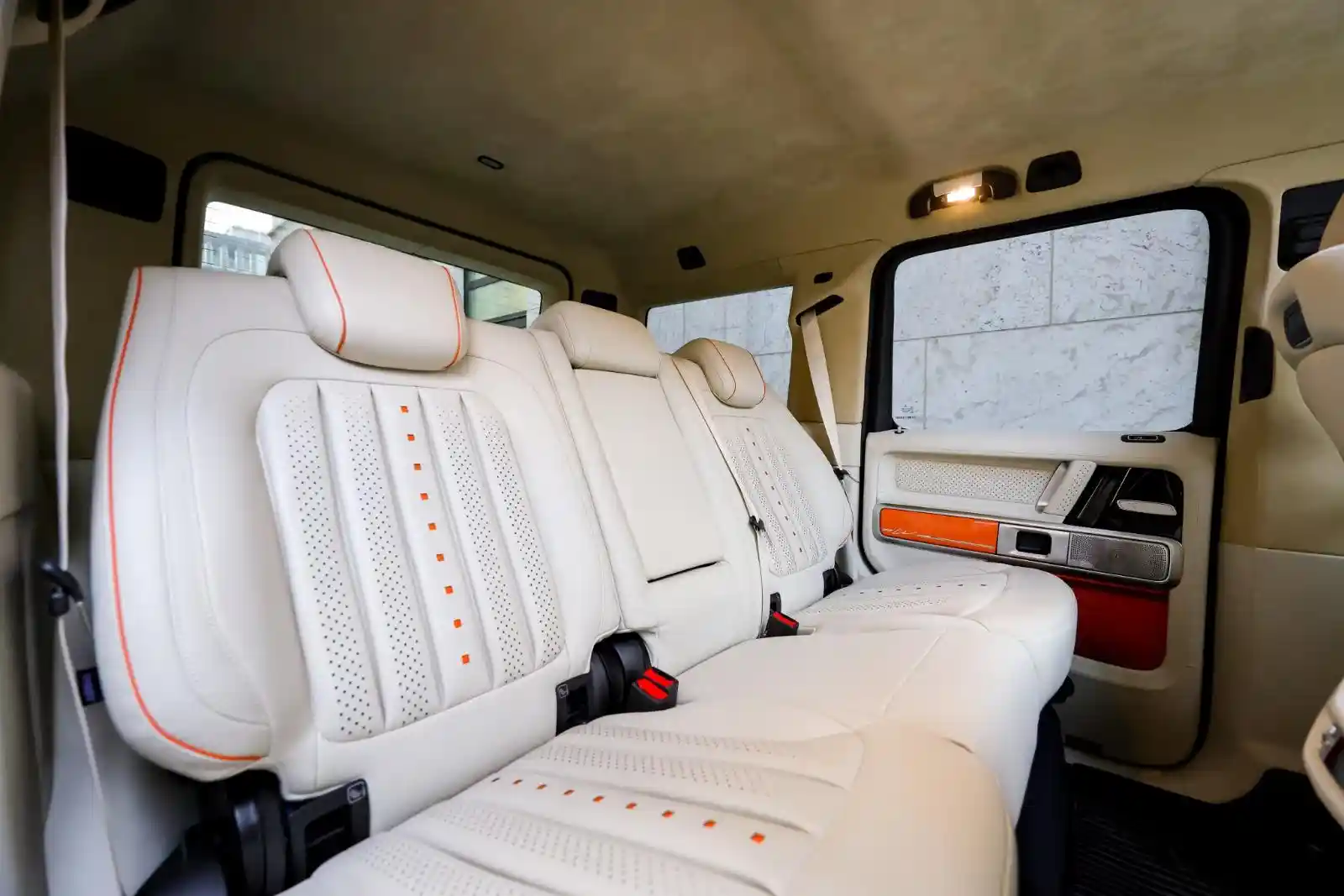 Mercedes-Benz G 500