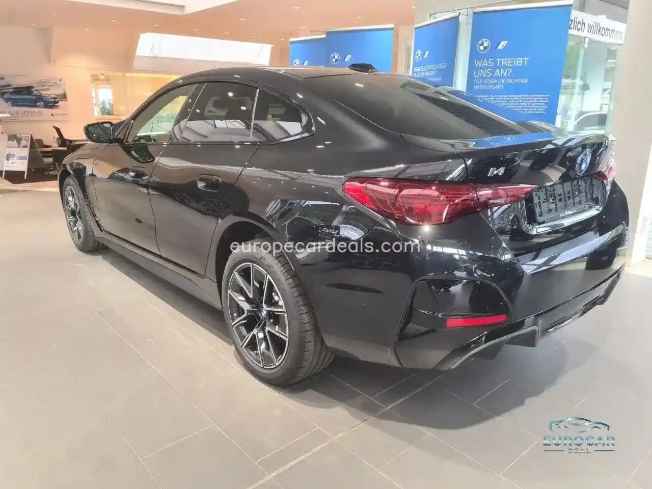 BMW i4