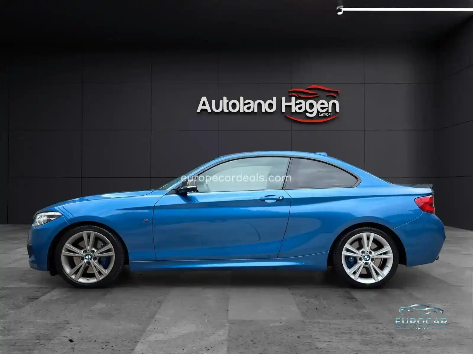 BMW M240i