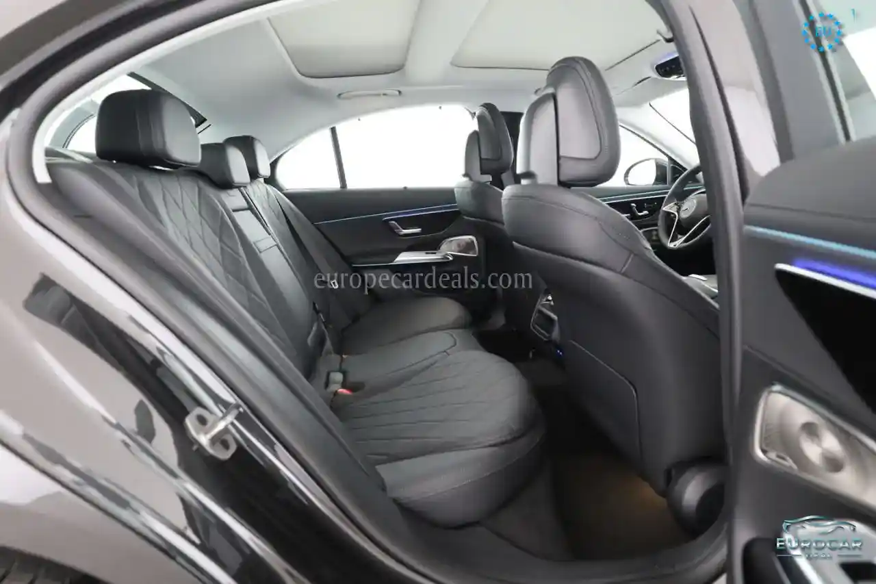 Mercedes-Benz E 220