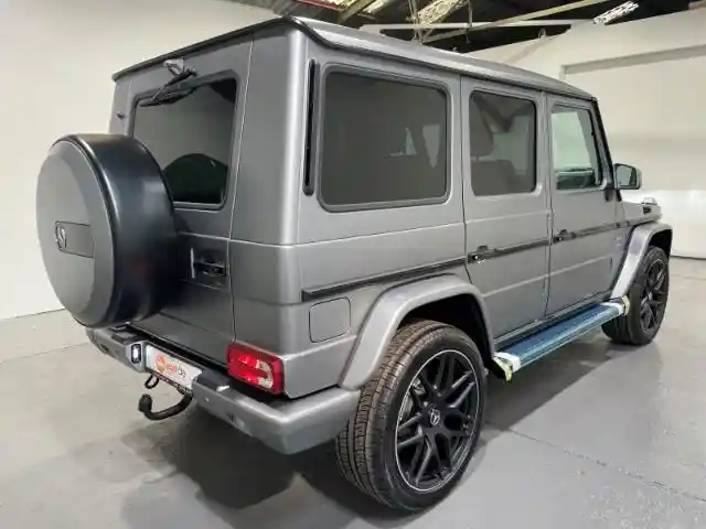 Mercedes-Benz G 500