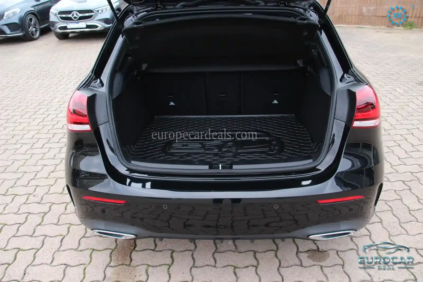 Mercedes-Benz A 220