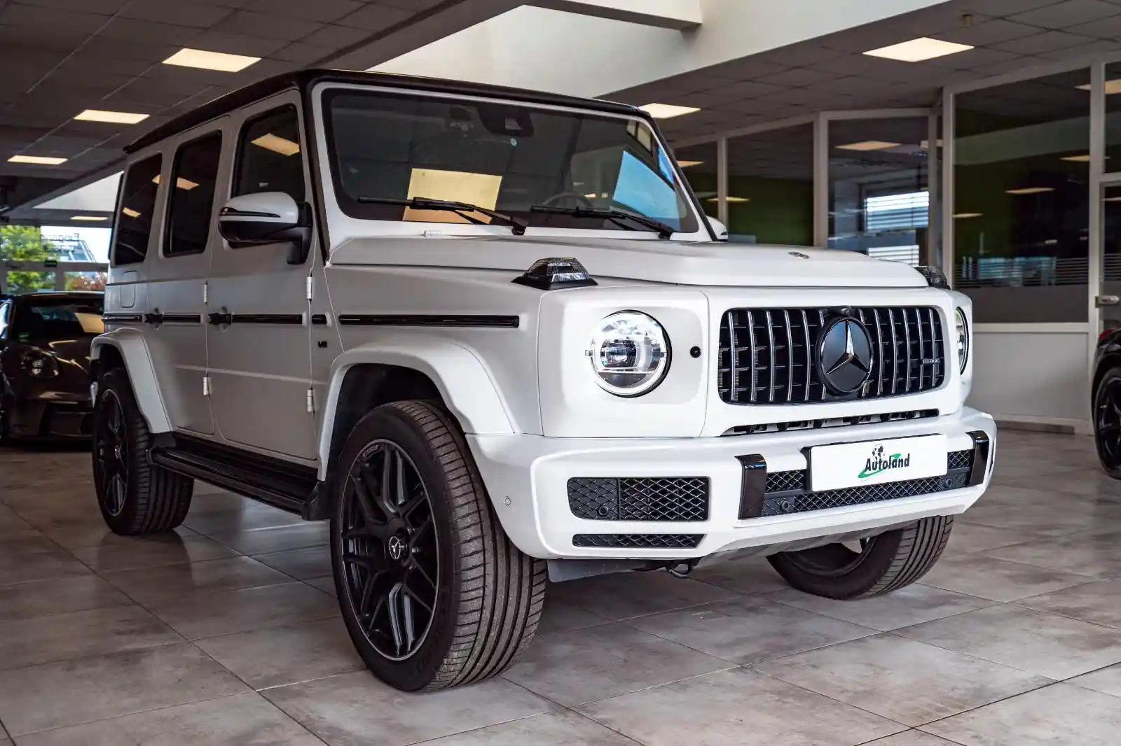 Mercedes-Benz G 500