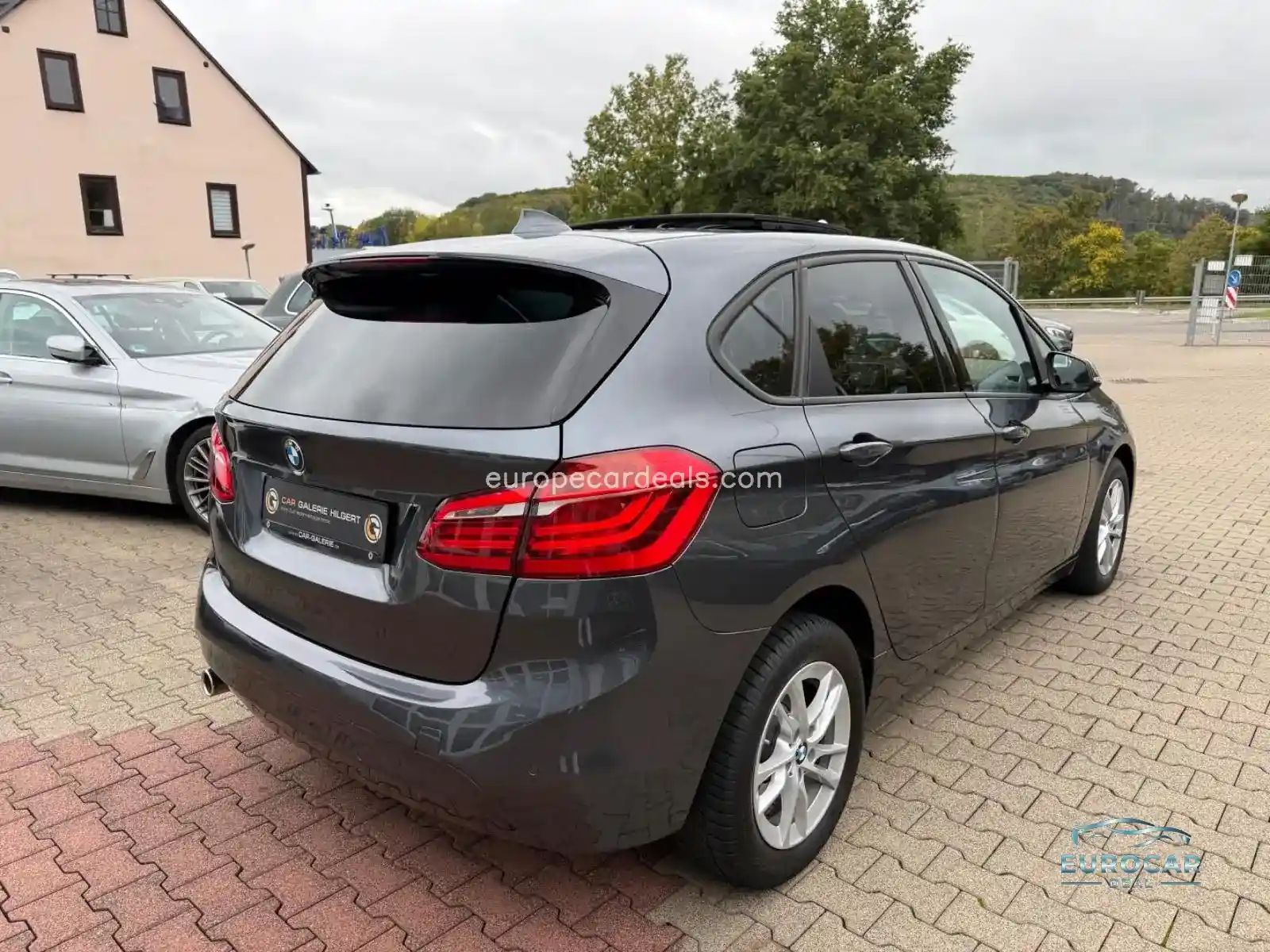 BMW 218
