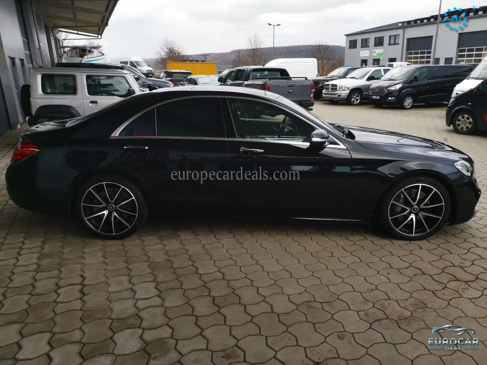 Mercedes-Benz S 560