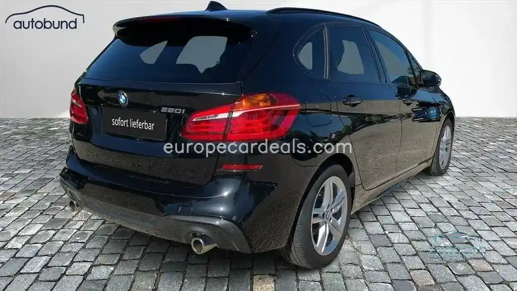 BMW 220
