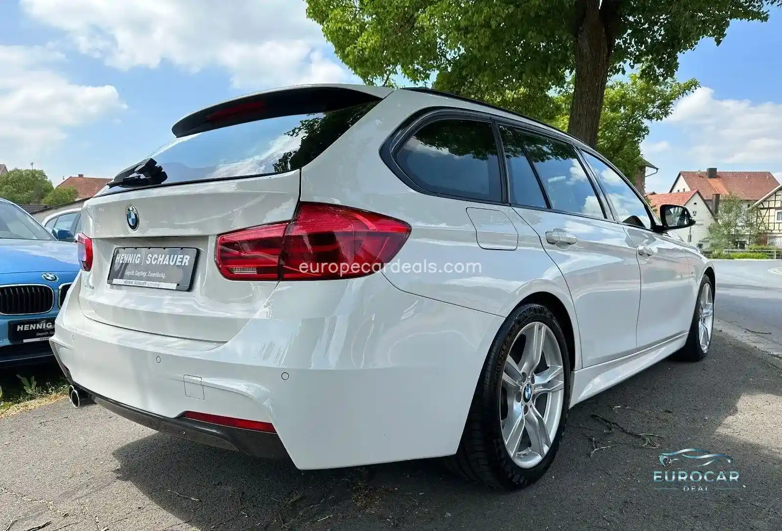 BMW 320