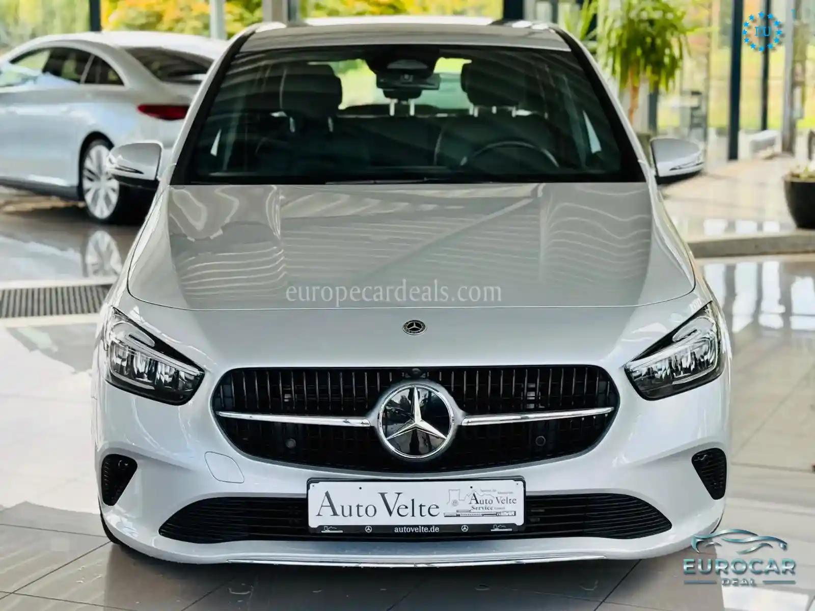 Mercedes-Benz B 220