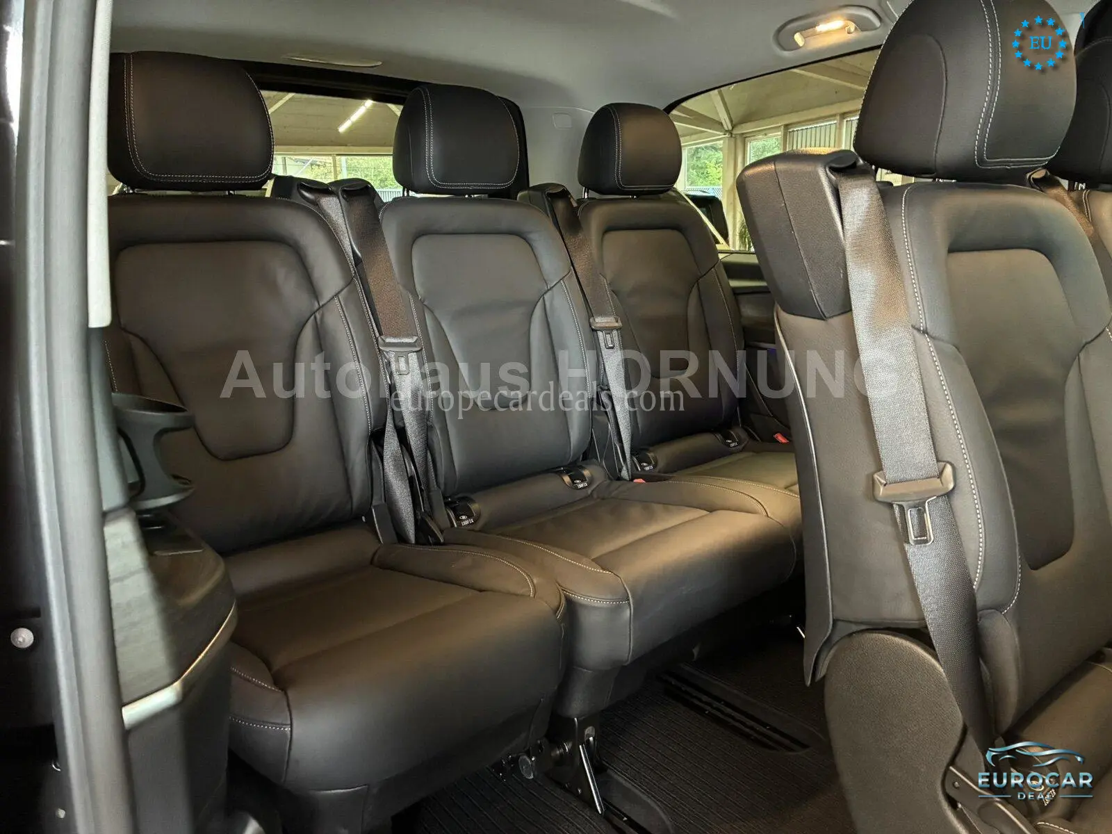 Mercedes-Benz V 220