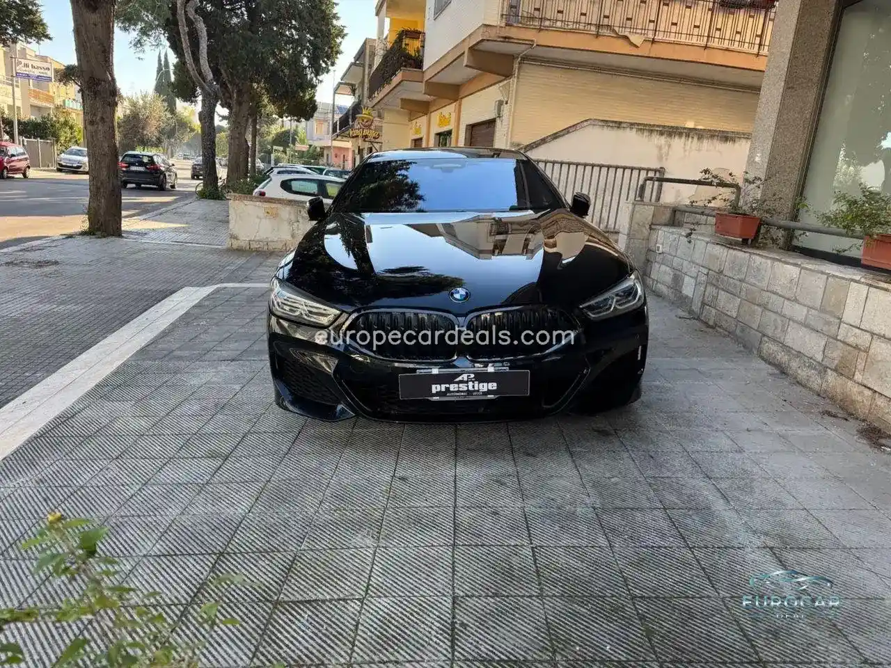 BMW 840