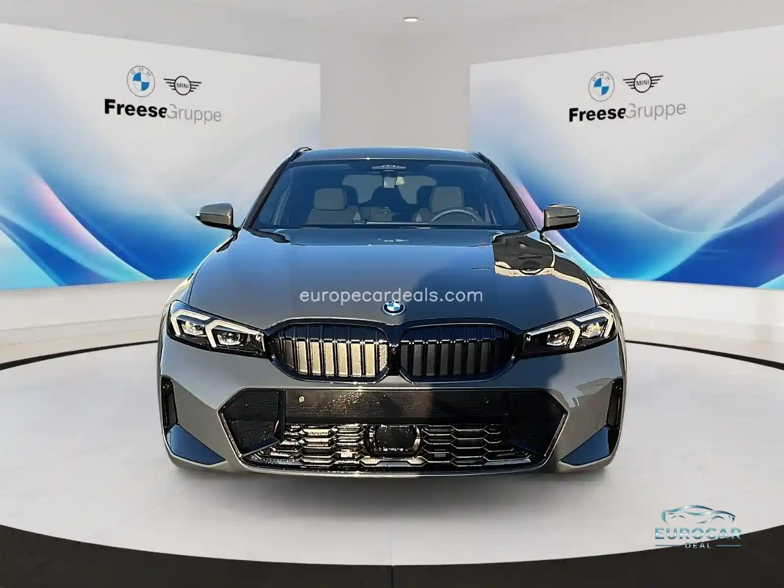 BMW 330