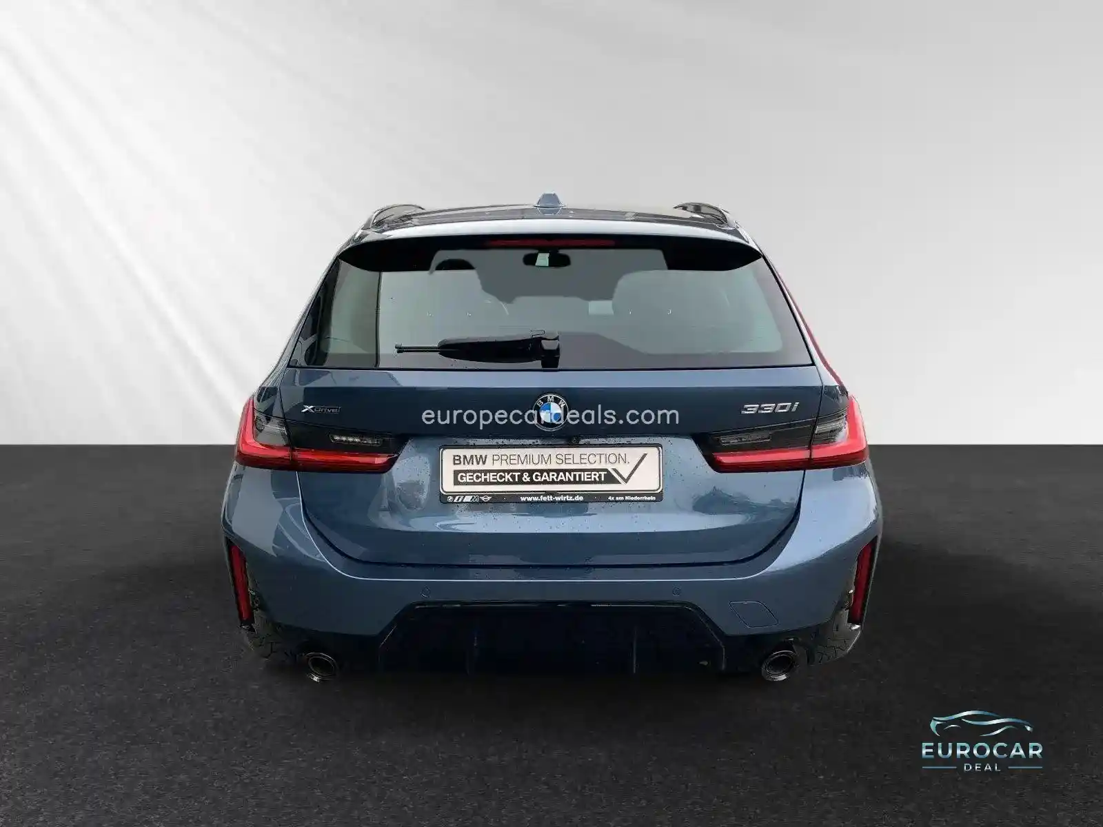BMW 330